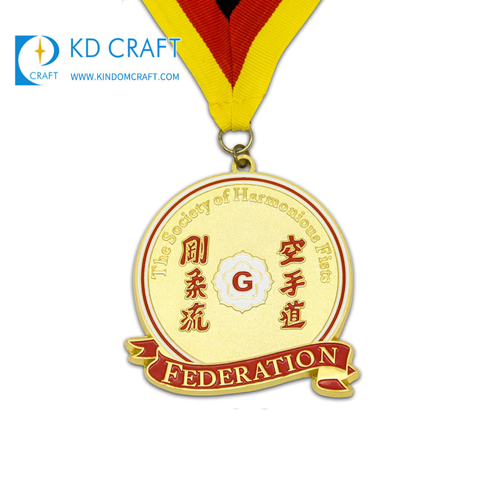 Custom metal medal soft enamel golden karate fighting medal